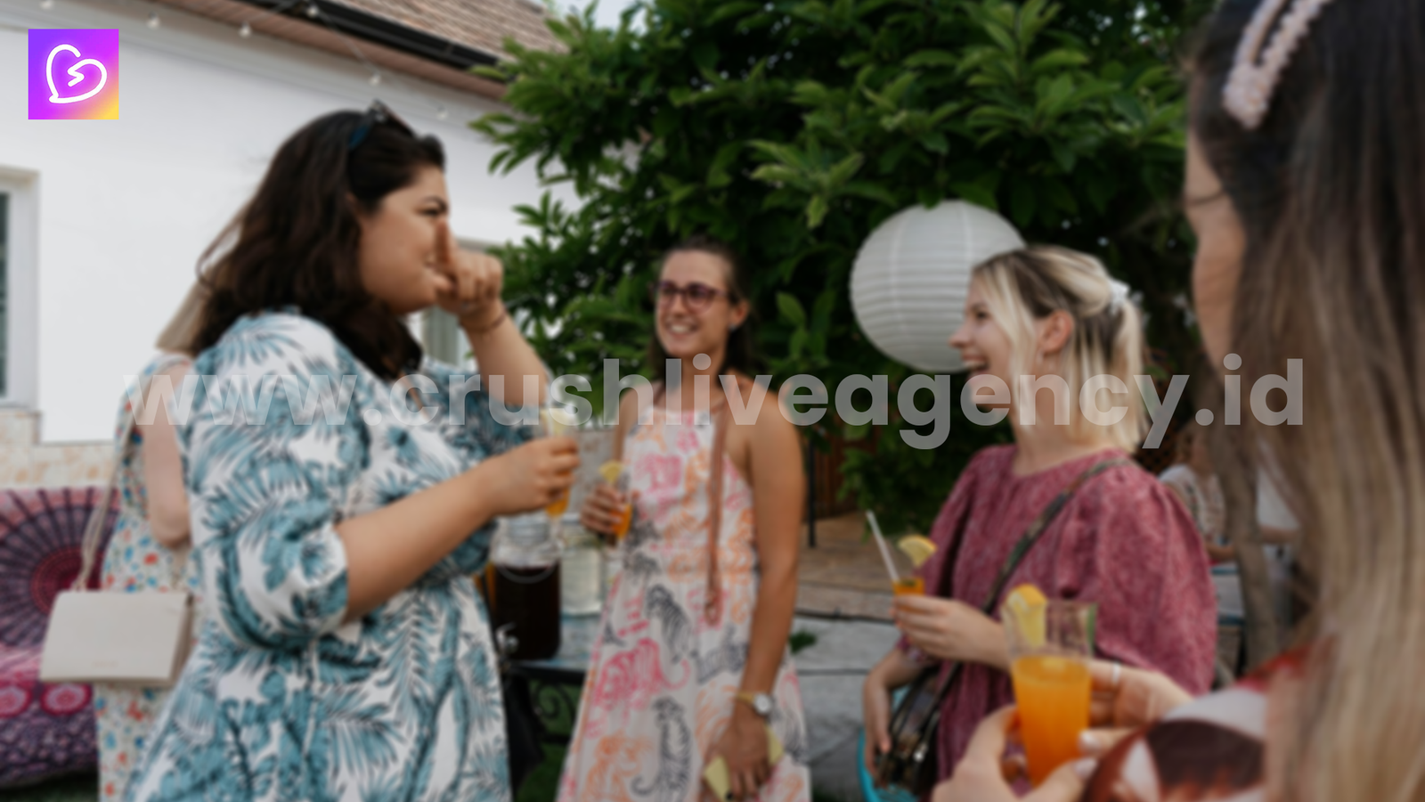 Creating New Friends On Stream for Crush Live Hosts